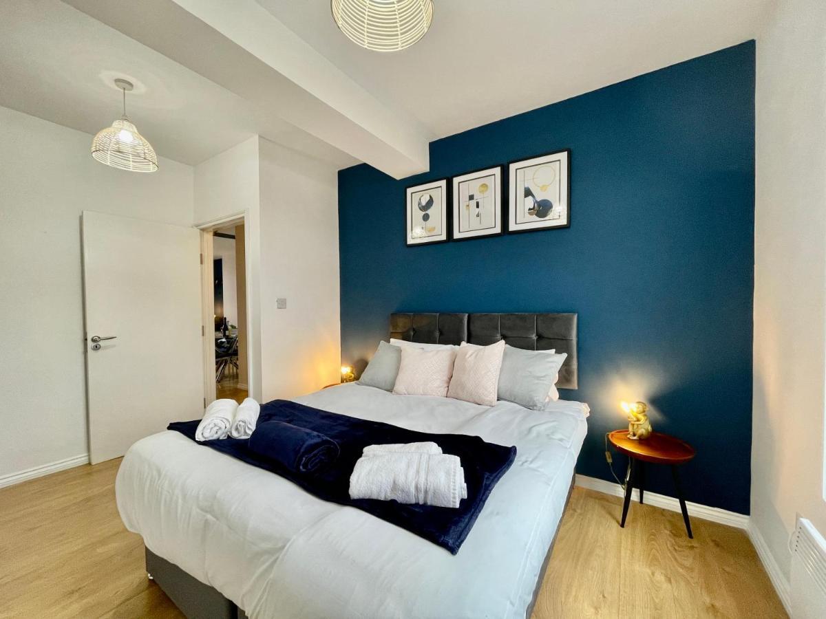 City Centre Gem In Southend Near The Beach, Station And Parking Apartman Kültér fotó