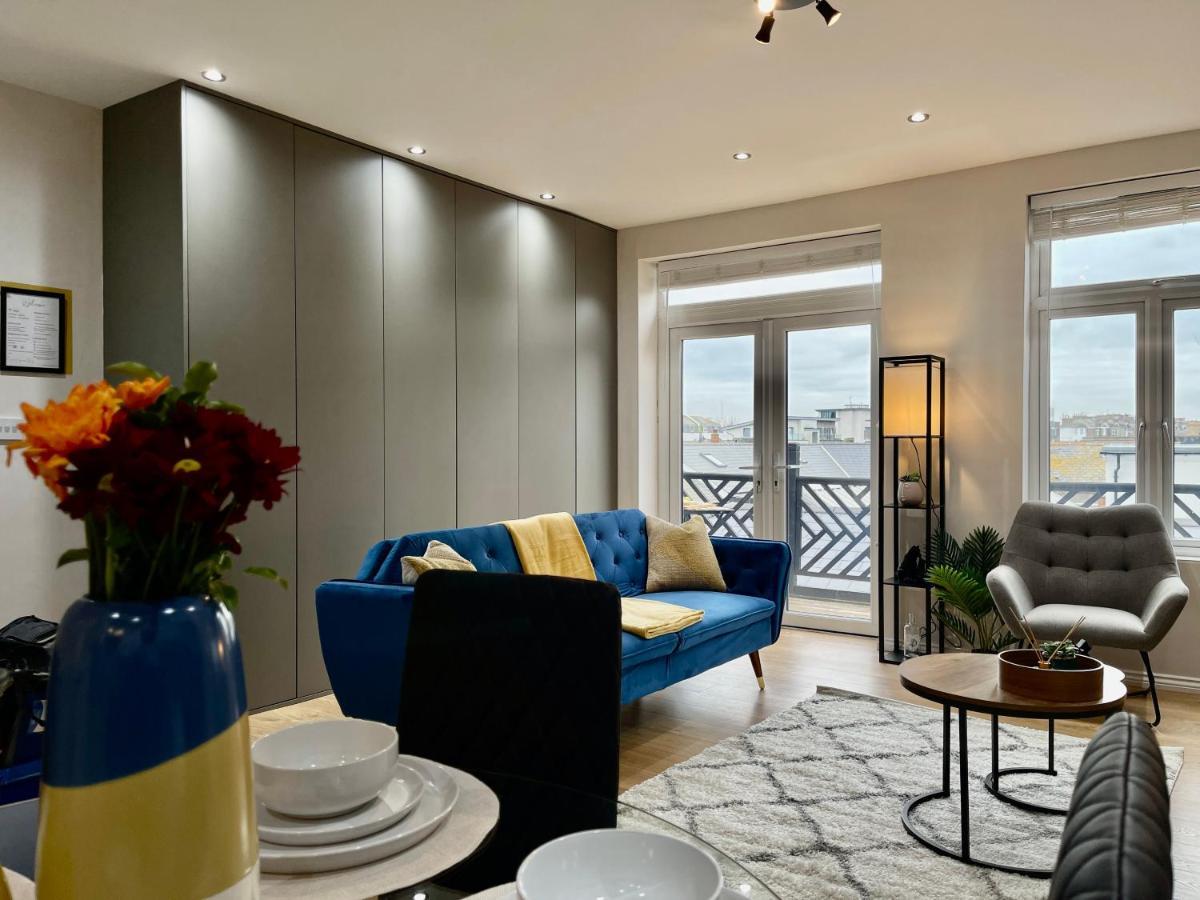 City Centre Gem In Southend Near The Beach, Station And Parking Apartman Kültér fotó