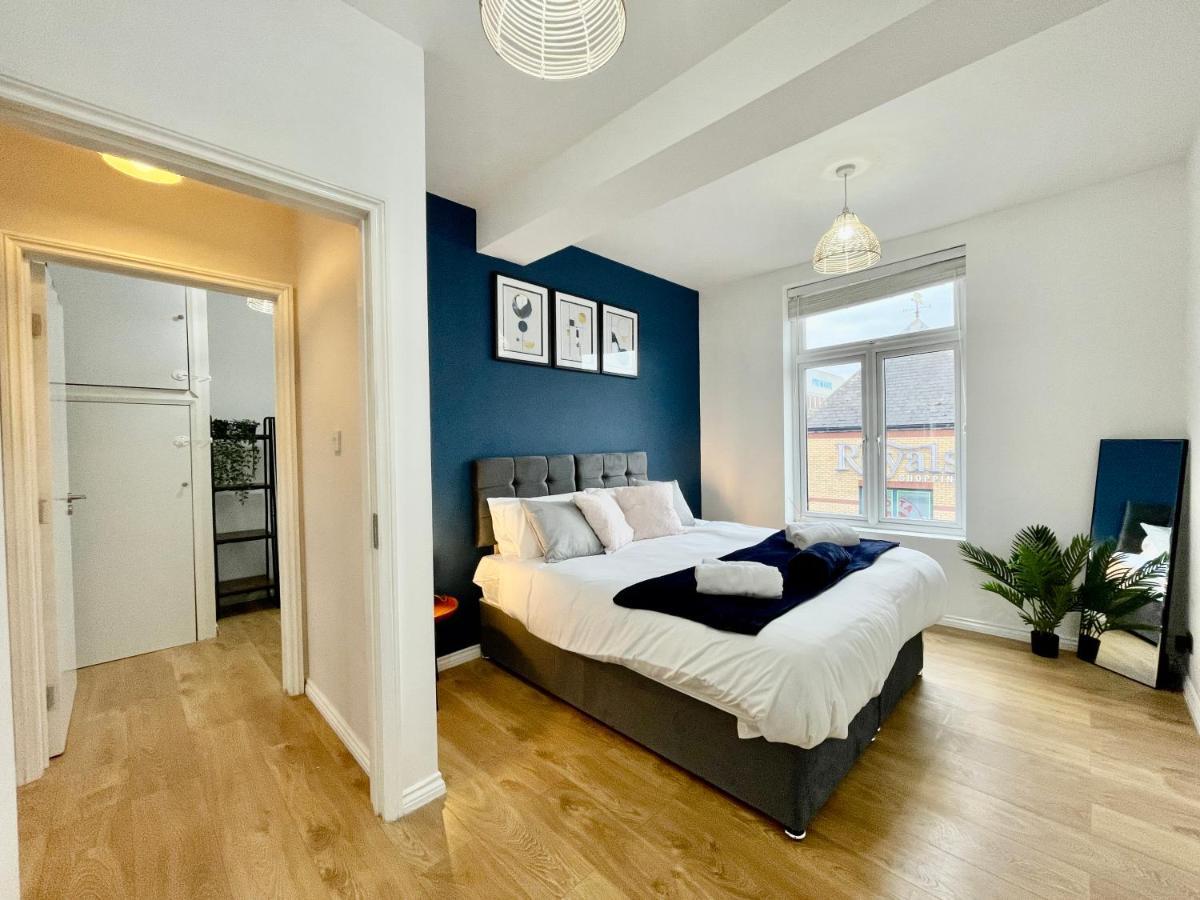 City Centre Gem In Southend Near The Beach, Station And Parking Apartman Kültér fotó